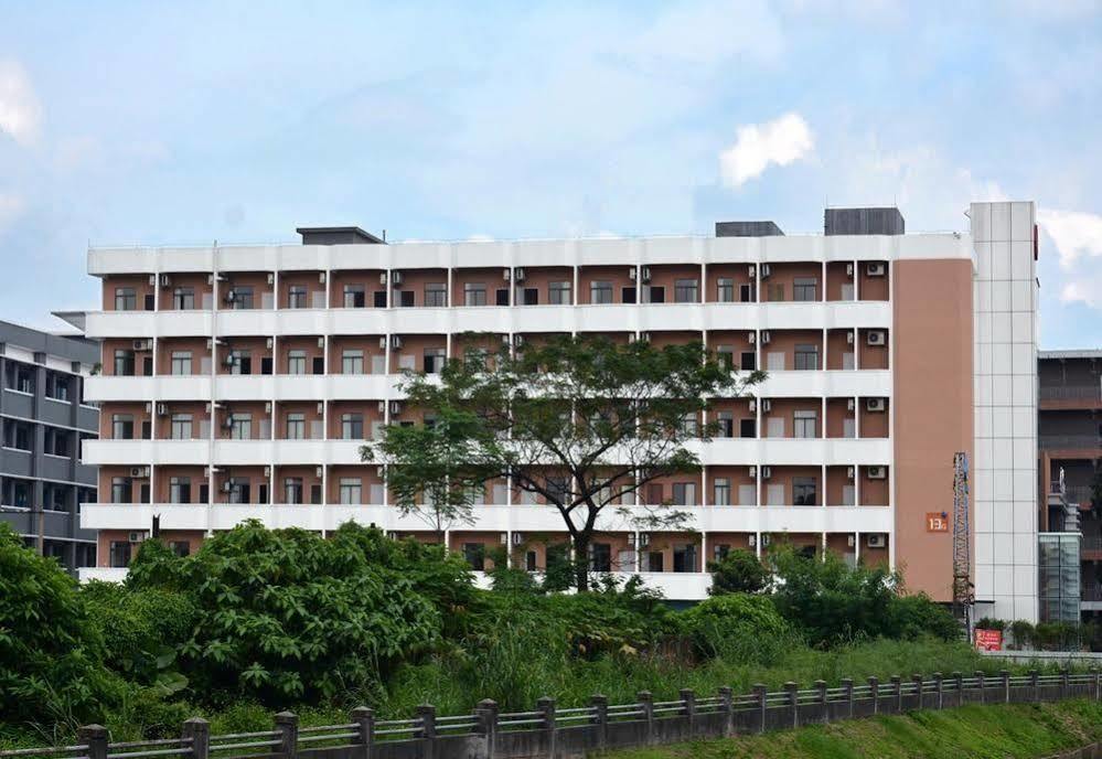 Dongguan Silver World Garden Hotel المظهر الخارجي الصورة